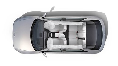 Förbättrad säkerhet med 7 airbags